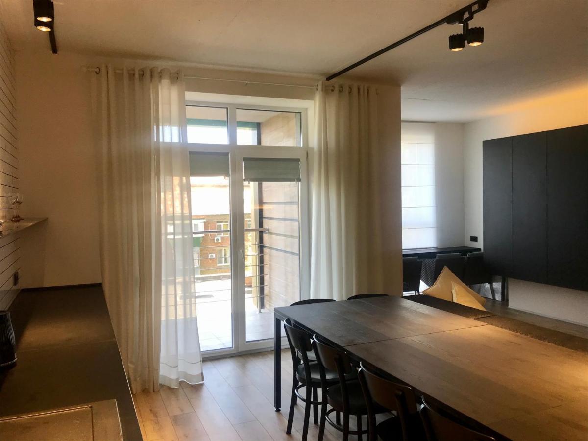 Stylish 1 Bedroom Studio Near Most City Dnipro Exterior photo