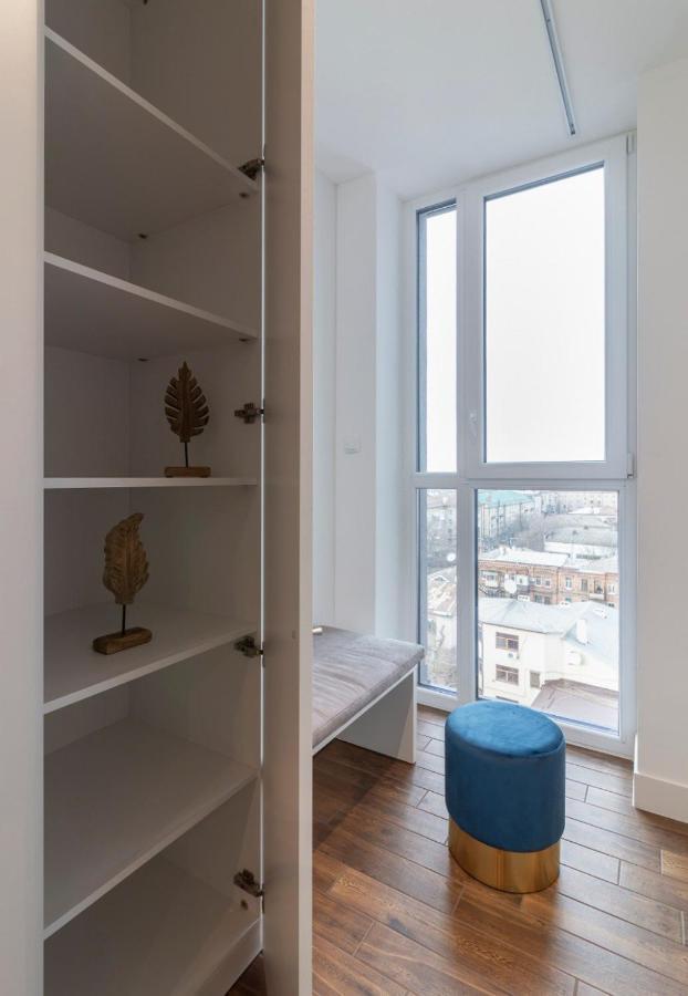 Stylish 1 Bedroom Studio Near Most City Dnipro Exterior photo